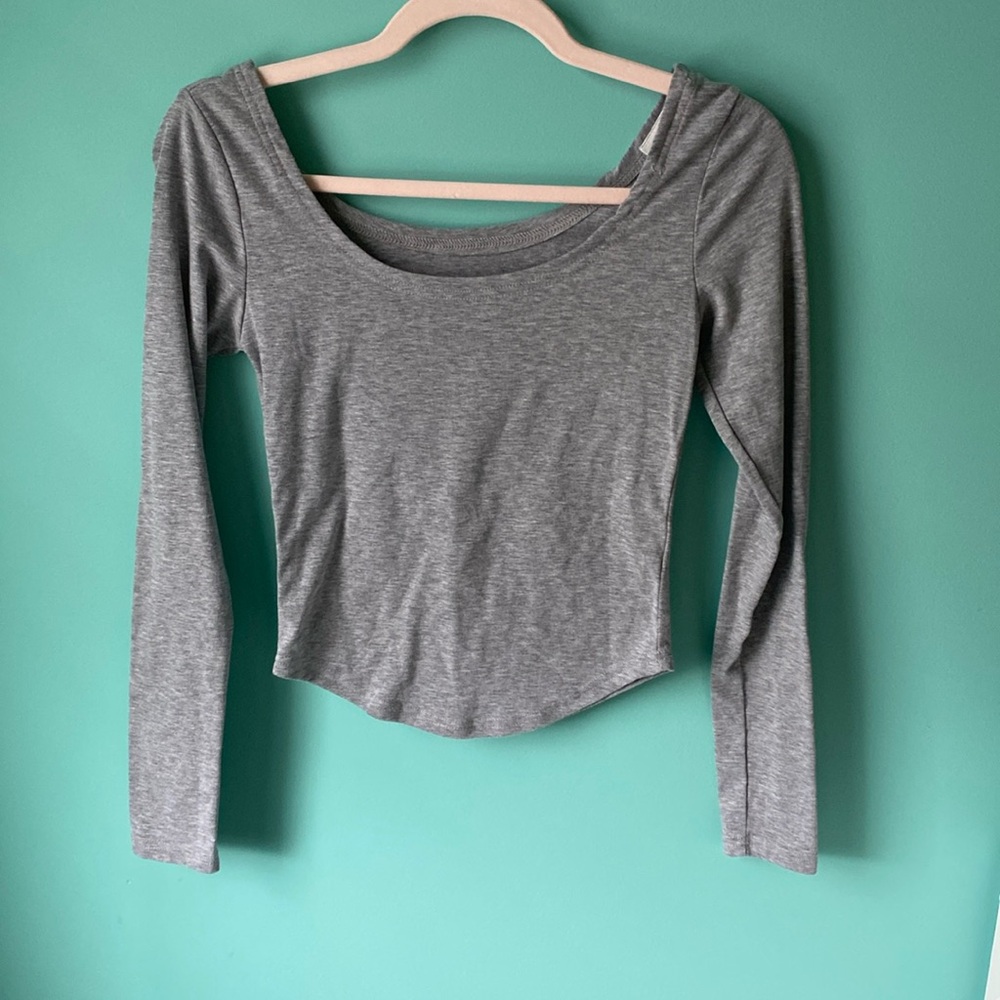 Dazy long sleeve gray tee